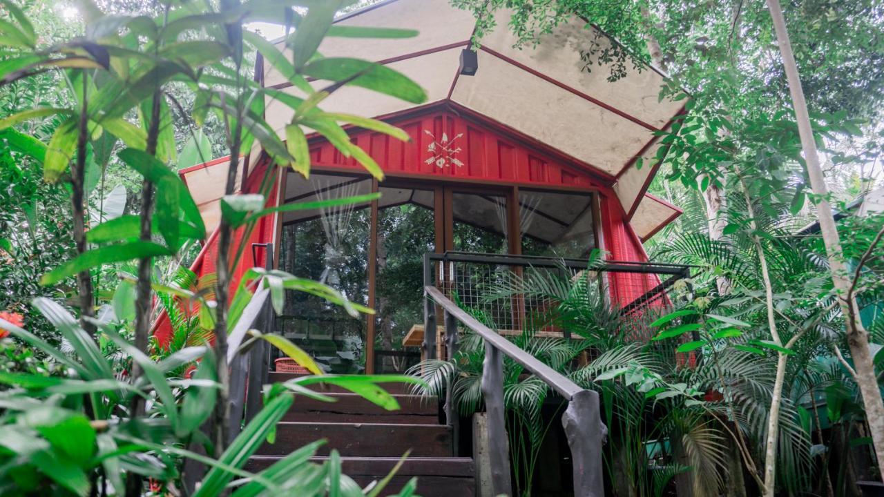 Hau Eco Lodges Citumang Пангандаран Екстер'єр фото